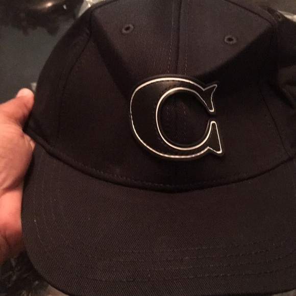 Coach hat - Picture 1 of 3